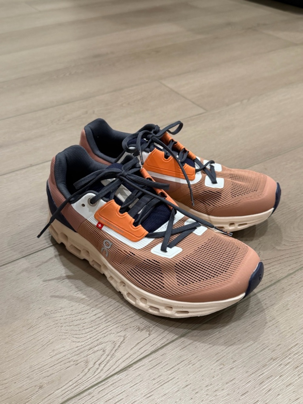 On Running Men’s Sneakers in Terracotta Orange and Navy